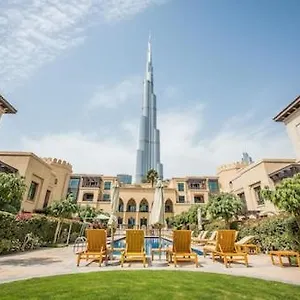 al-tajer-souk-al-bahr.sharjah-hotels.com/