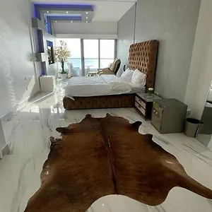 برج الجوهرة داماك Damac Al Jawharah Tower شقة